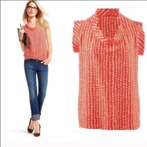 CAbi Madeline Orange/White Geo Blous
SIZE
XS